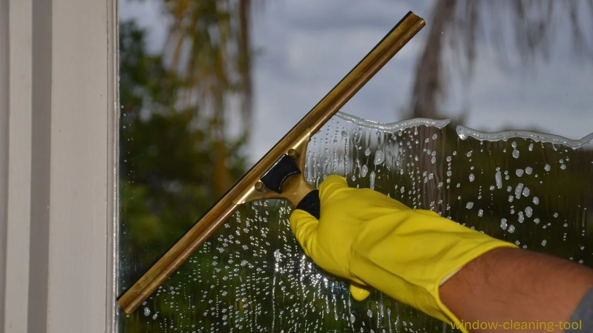 window cleaning tool