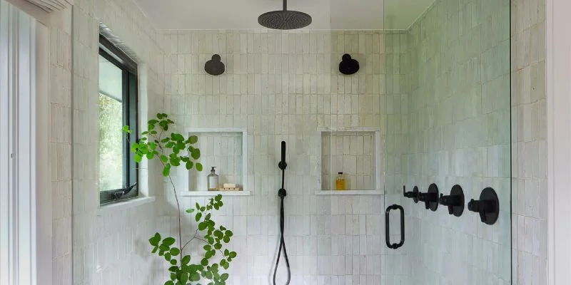 Doorless Walk In Shower