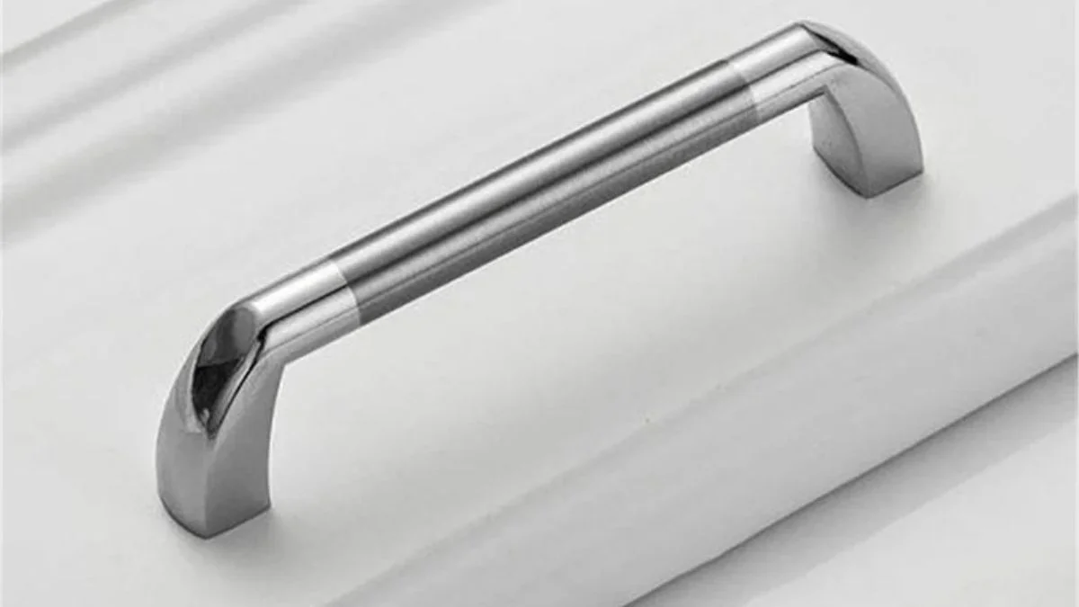 Two-Tone Handles
