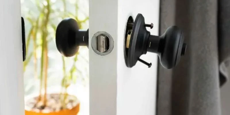 Fix a Loose Door Knob